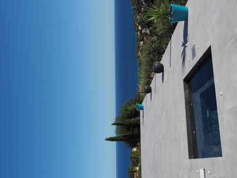 950m vom Meer, herrlicher MEERESBLICK, Pool, Jacuzzi