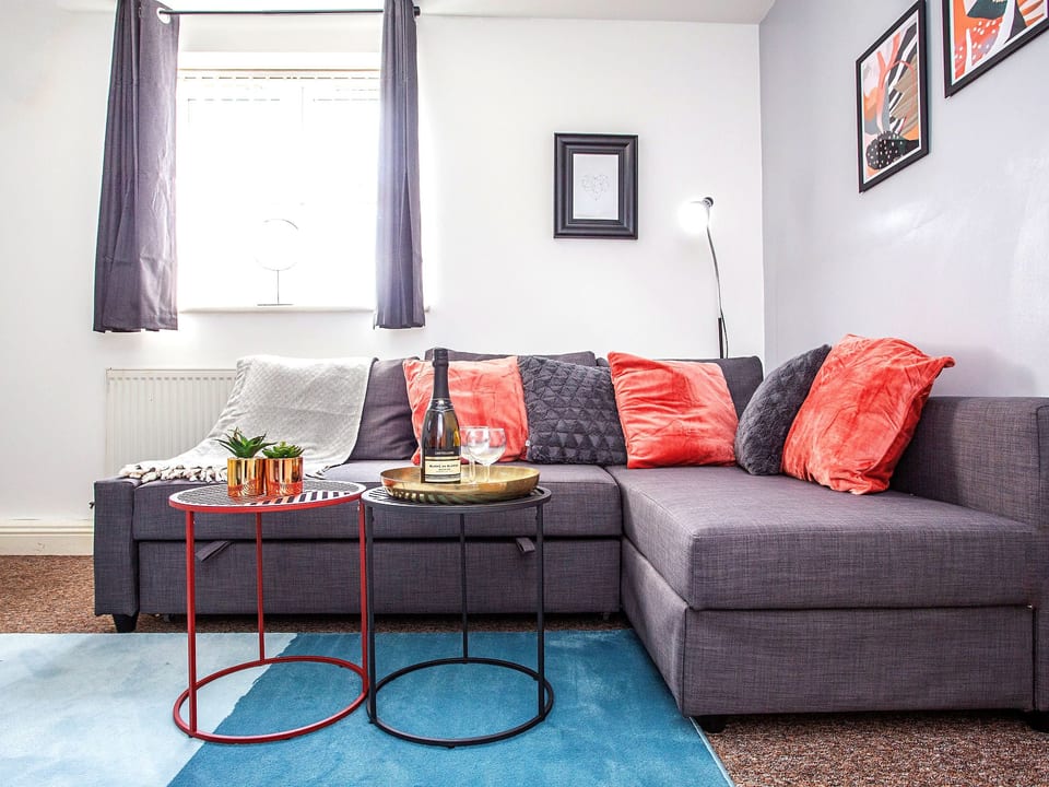 mit Balkon - Coventry
