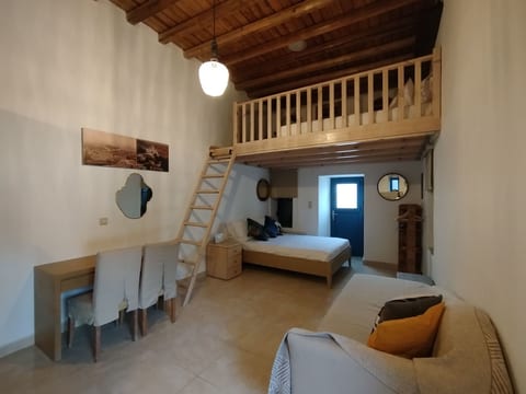 "Großvaters Haus", ein 150 Jahre altes Steinhaus