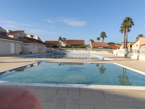 "Clos Saint-Cyprien"