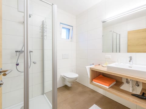 Stylisches Ferienappartment mit zwei Balkonen