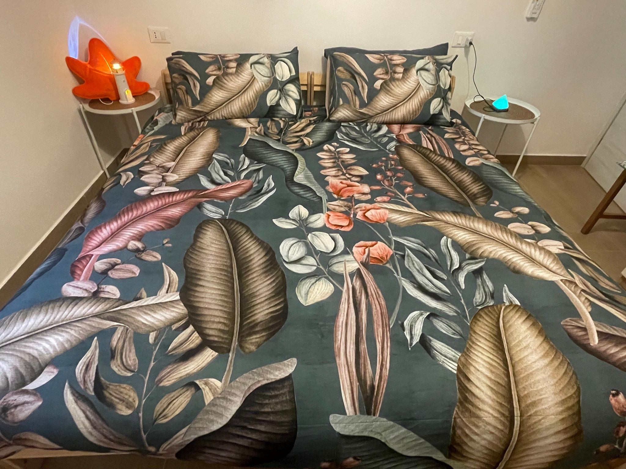 Flacher Strand und Zentrum, Privatparkplatz