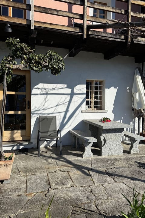Casa Vecchia II