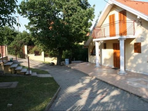 "Zonnehuis" mit privatem Schwimmbad