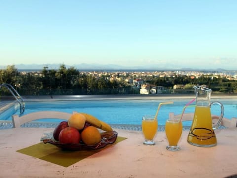 "Alea Resort" mit eigenem Pool