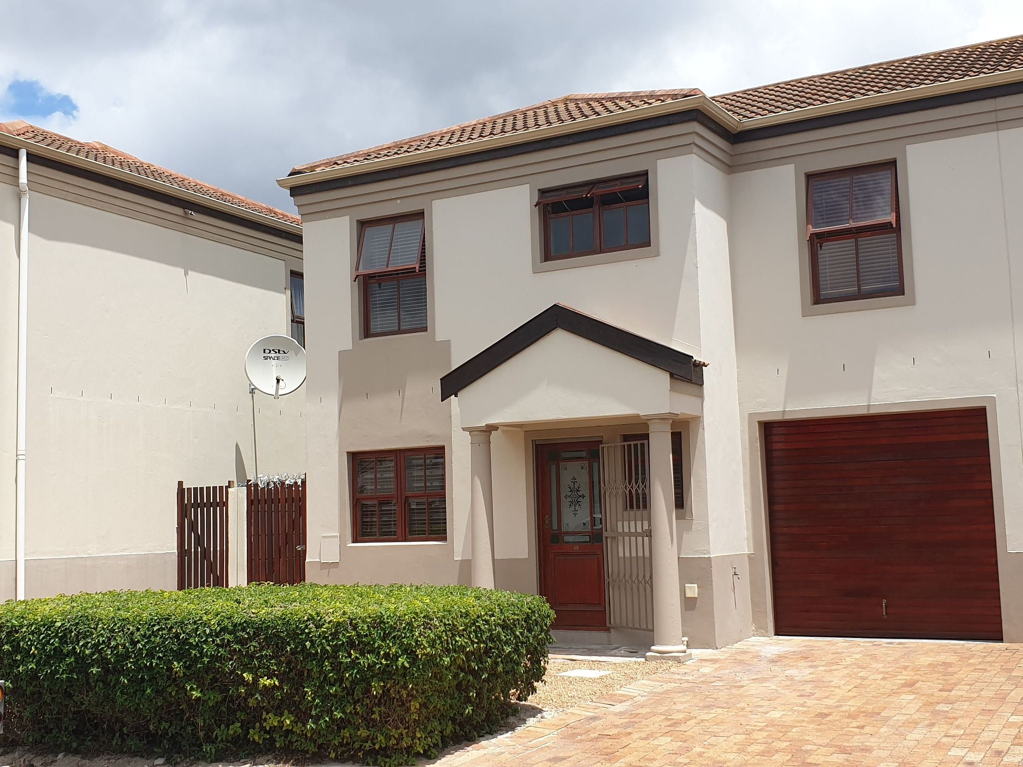 in Kirstenhof mit Privatem Garten