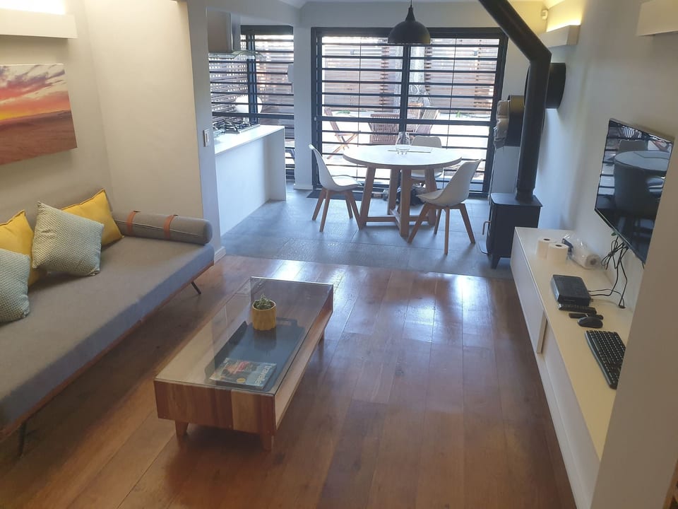 Kleines Ferienhaus in Deurdrif mit Privatem Garten - Cape Town