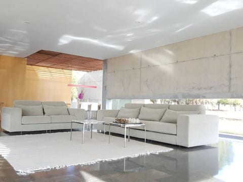 Design Vila mit Pool