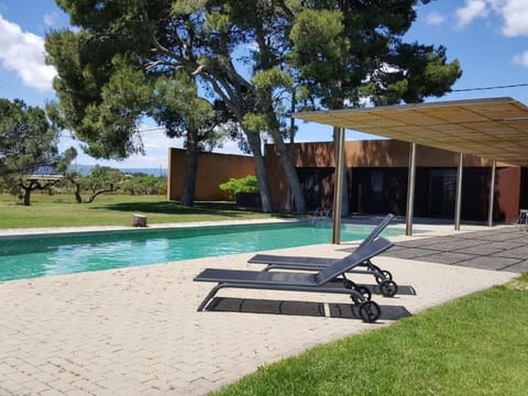 Design Vila mit Pool