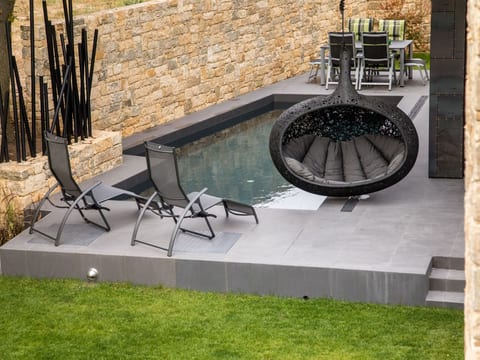 Nettes Ferienhaus mit Privatem Pool