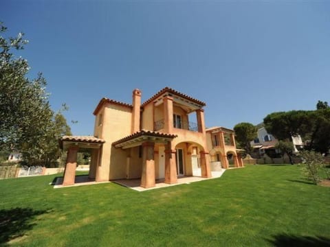 'Villa Nord' mit Balkon