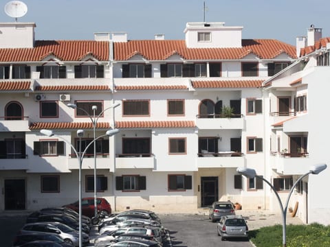 mit Terrasse