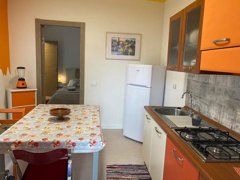 Wohnung mit Garten, Terrasse und Grill