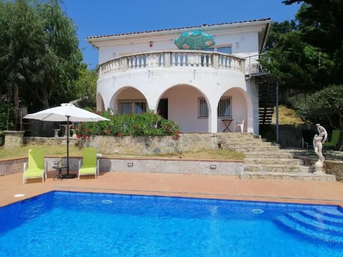 Casa Dorada
