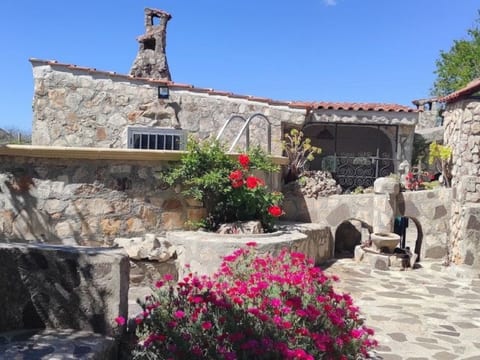 Villa Barone Landhaus mit Pool
