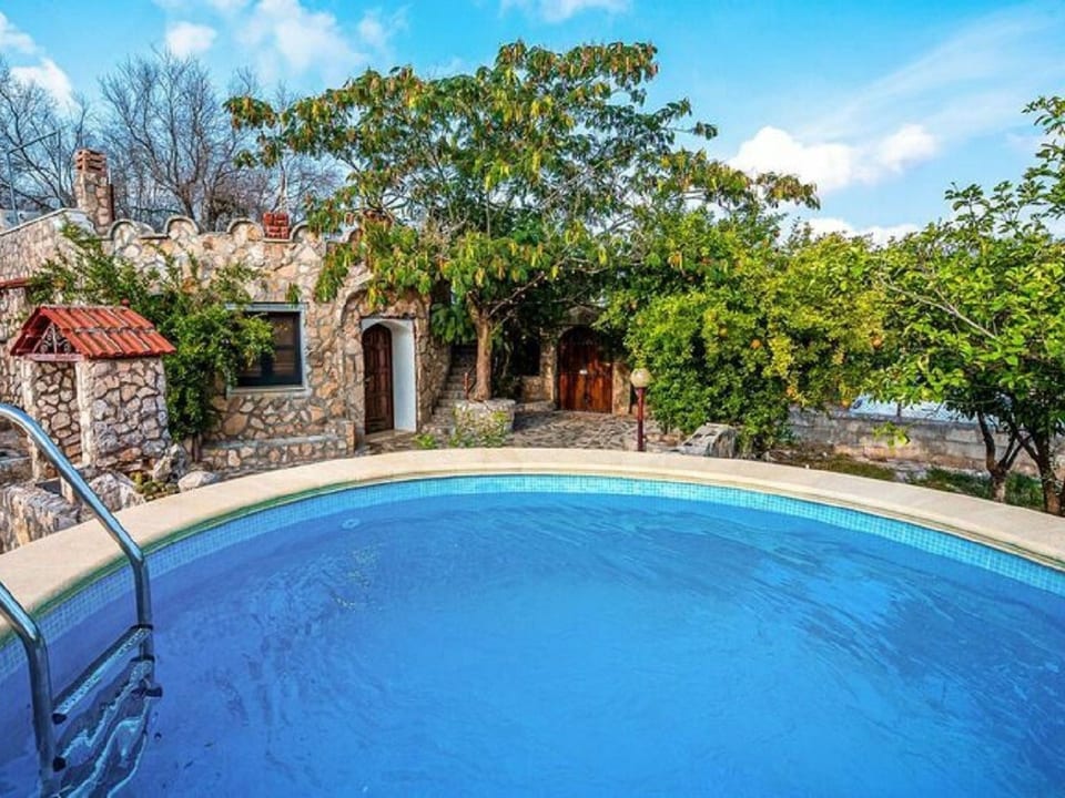 Villa Barone Landhaus con piscina - Casarano