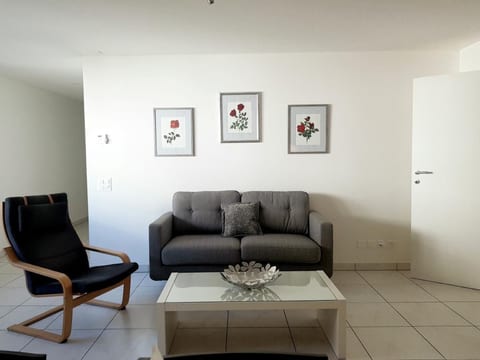 Residenza Vivian - Swan Lake Suite Apt. 304