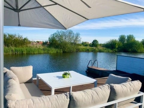 in Wervershoof mit Terrasse und Garten