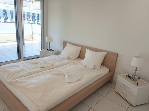 Vivian Residenz Apt. 603