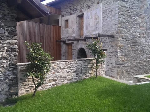 Corte delle Camelie - Wohnung im Erdgeschoss