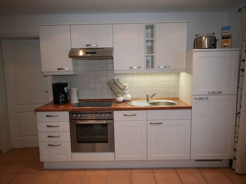 Landhaus "To Hus" - Fewo Gödeke mit Balkon