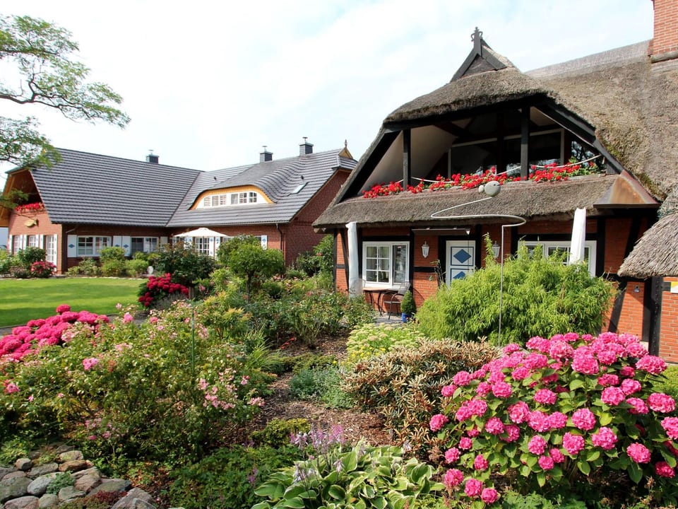 Landhaus To Hus - Fewo Maraike mit Garten - Baabe