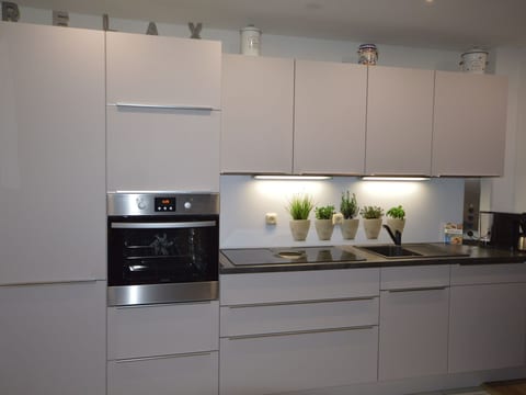 Komfortable Ferienwohnung in Waase mit Garten