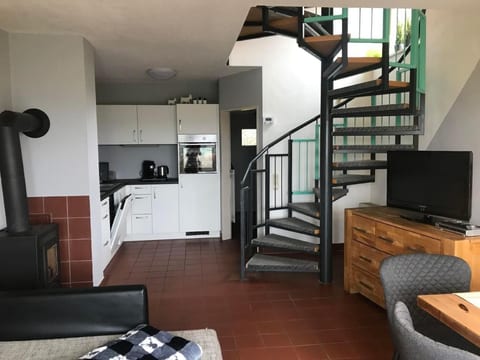 Ferienbungalow mit Blick auf das Wasser