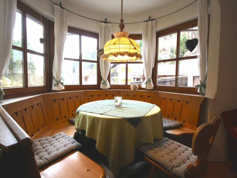Appartement mit Garten in Garmisch Partenkirchen