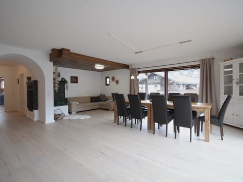 Wohnung in Garmisch mit großem Balkon