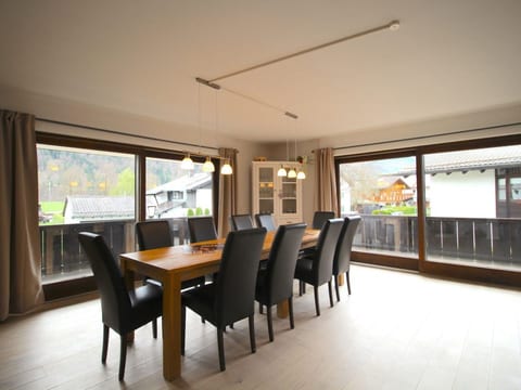 Wohnung in Garmisch mit großem Balkon