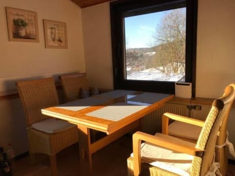in Machtlos mit Terrasse und Waldblick