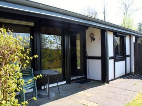 in Machtlos mit Terrasse und Waldblick
