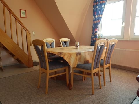 Appartement mit Blick in den Garten