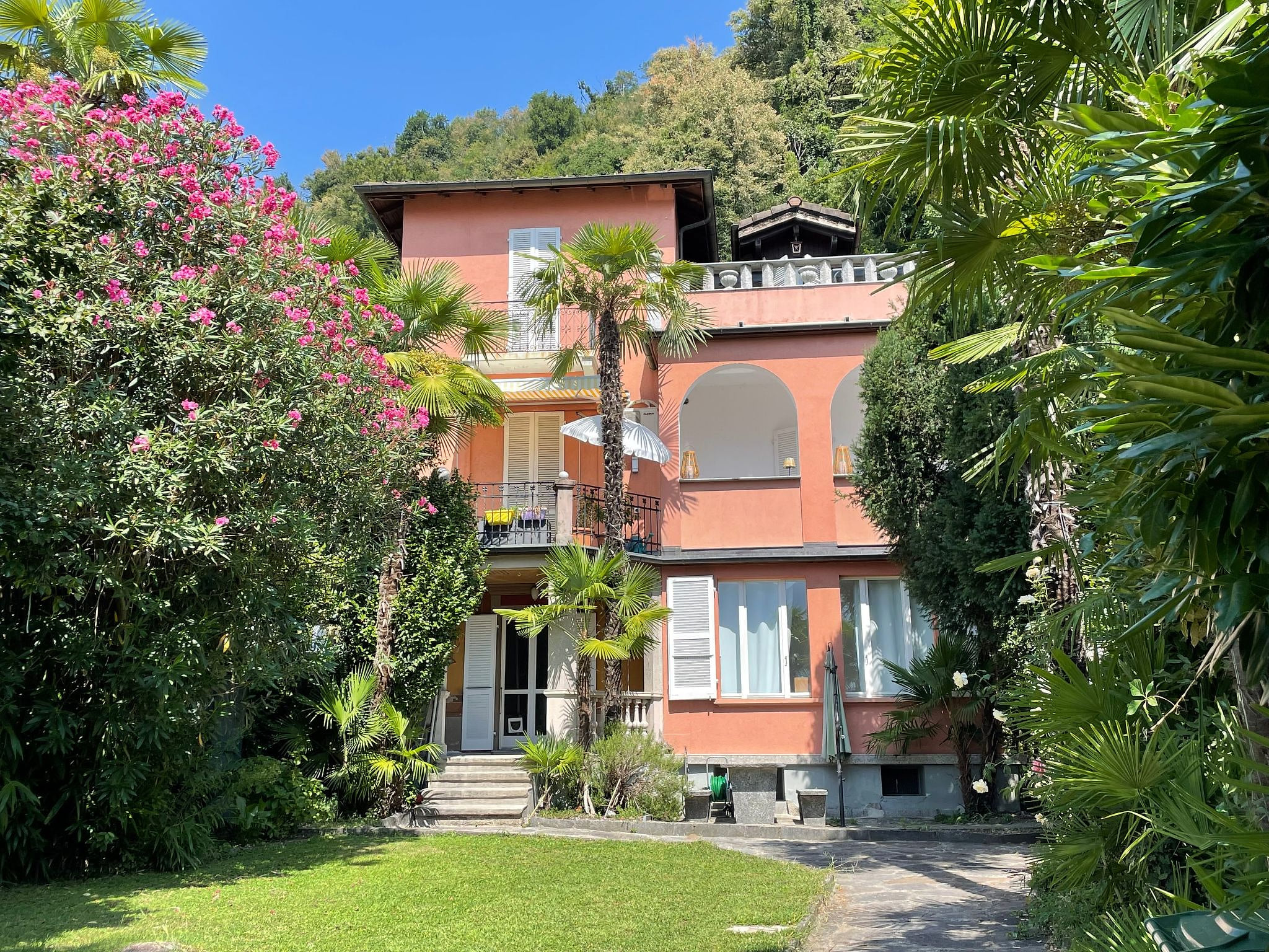 Villa Romantica