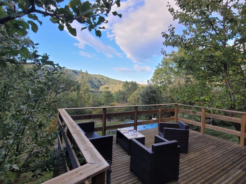 Steinhaus y piscina al aire libre, 4 camas, 2 habitaciones - Planzolles