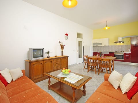 für 4 Personen ca. 60 m² in Podstrana, Dalmatien (Gespanschaft Split-Dalma