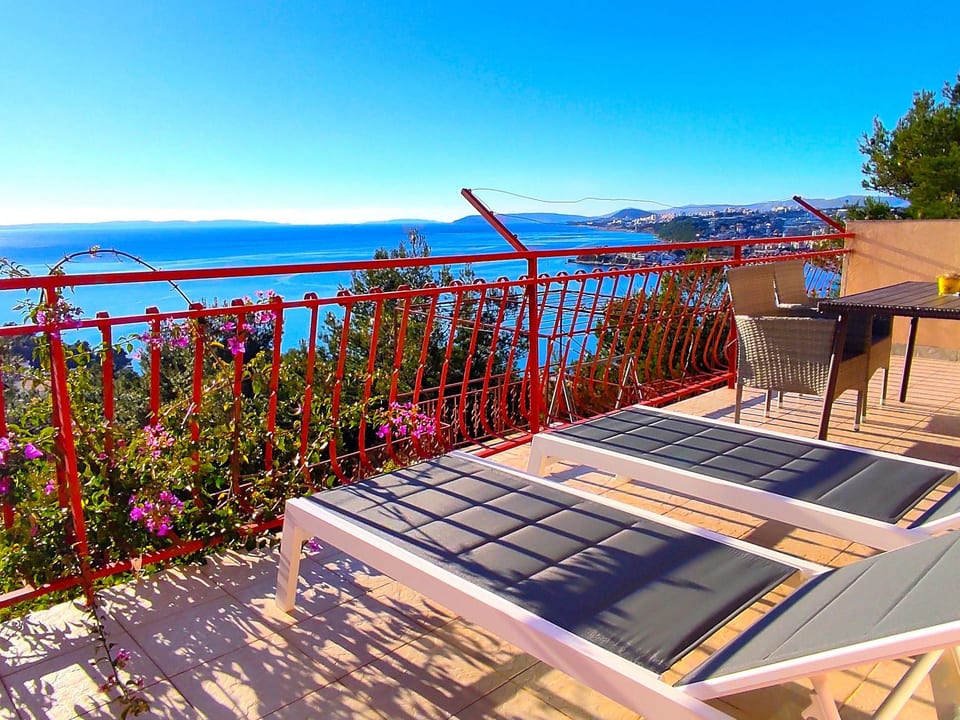 Amazing View Wohnung atemberaubenden Blick auf das Meer Stadt - Podstrana