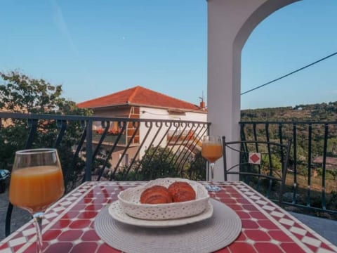 "Esthera 1" mit Balkon
