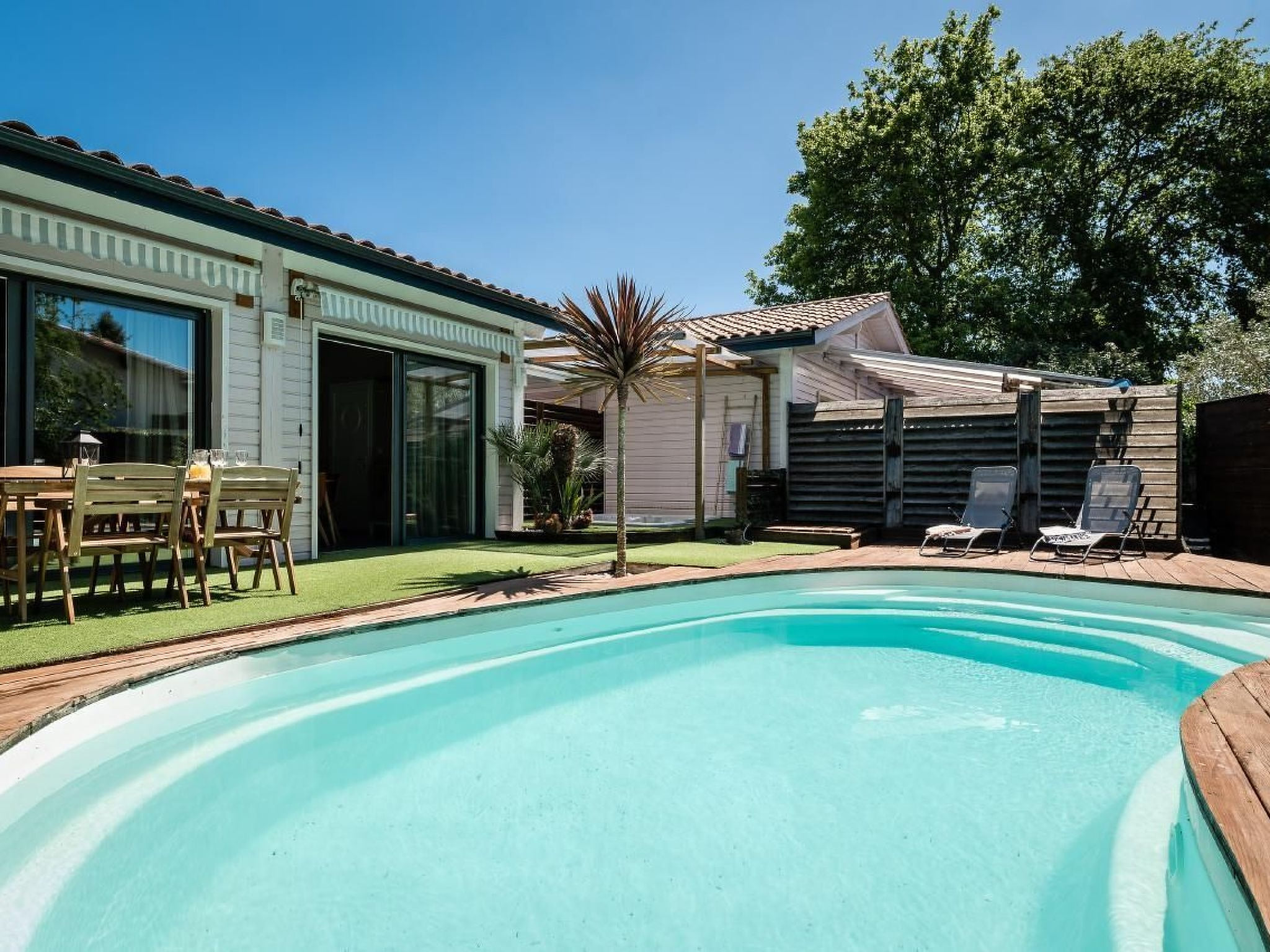Villa Eden Bleu - Haus in Südlage mit beheiztem Pool und privatem Whirlpool