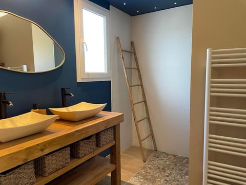Villa Eden Bleu - Haus in Südlage mit beheiztem Pool und privatem Whirlpool
