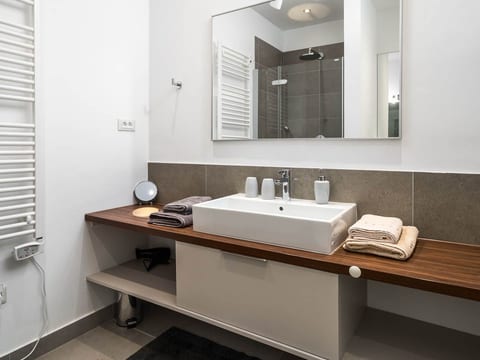 Wohnung "Golden C1" mit Blick auf das Wasser