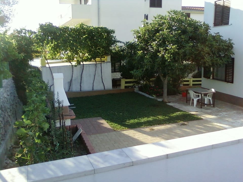 con terraza - Trogir