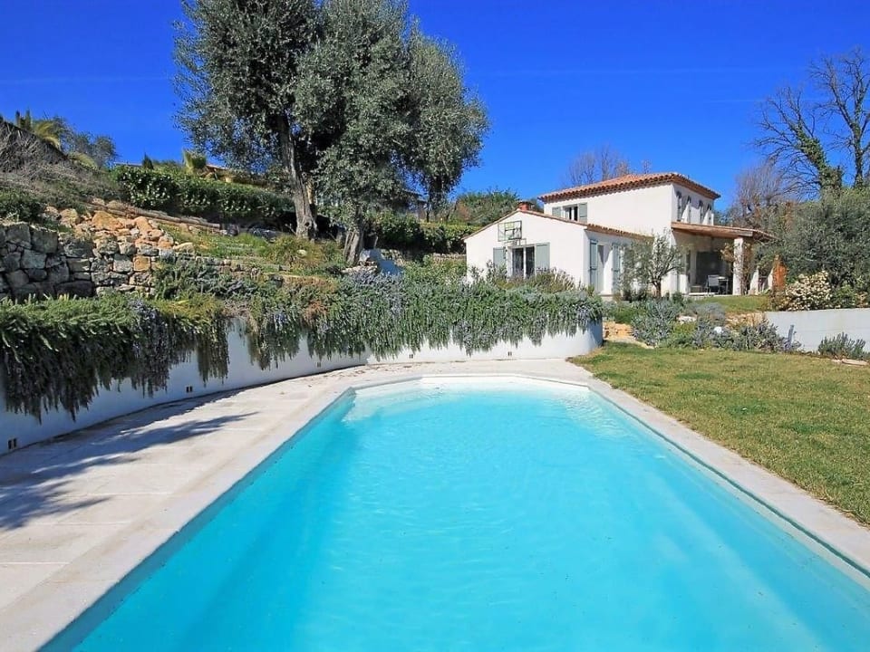 Côte d'Azur toda la villa piscina climatizada vista al mar - Le Rouret