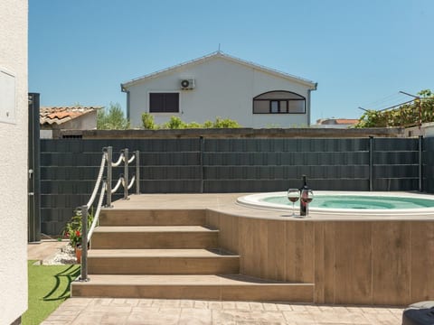 Stilvolle Wohnung Sun mit Jacuzzi