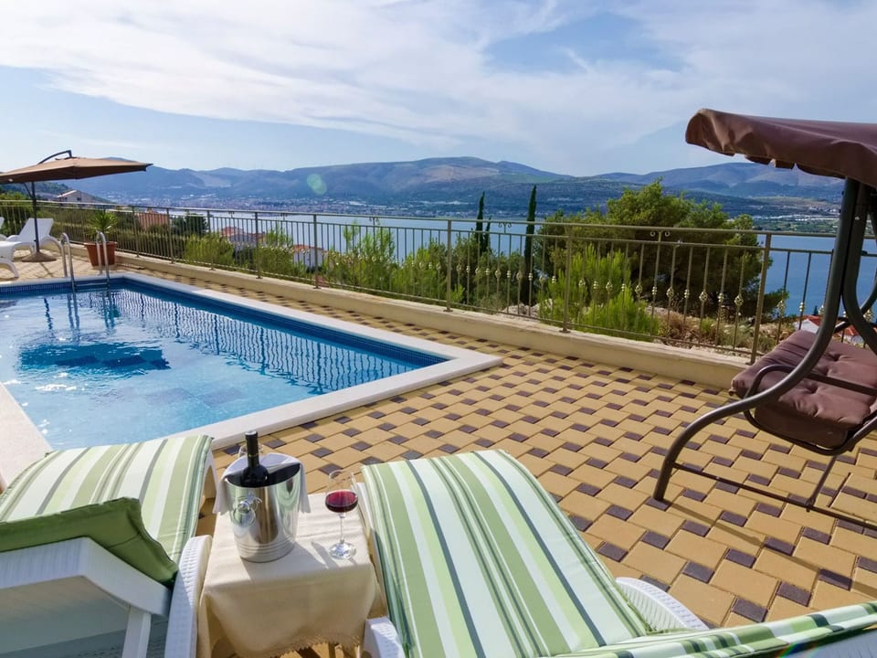 Luxuriöse Fünf-Sterne-Villa Magic - Trogir