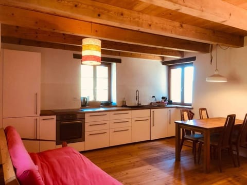 Chalet mit Bergblick