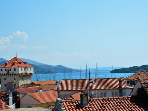 Geräumige Wohnung mit Meerblick