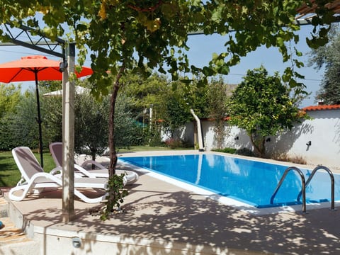 Luxuriöses Haus direkt am Strand, große Terrasse