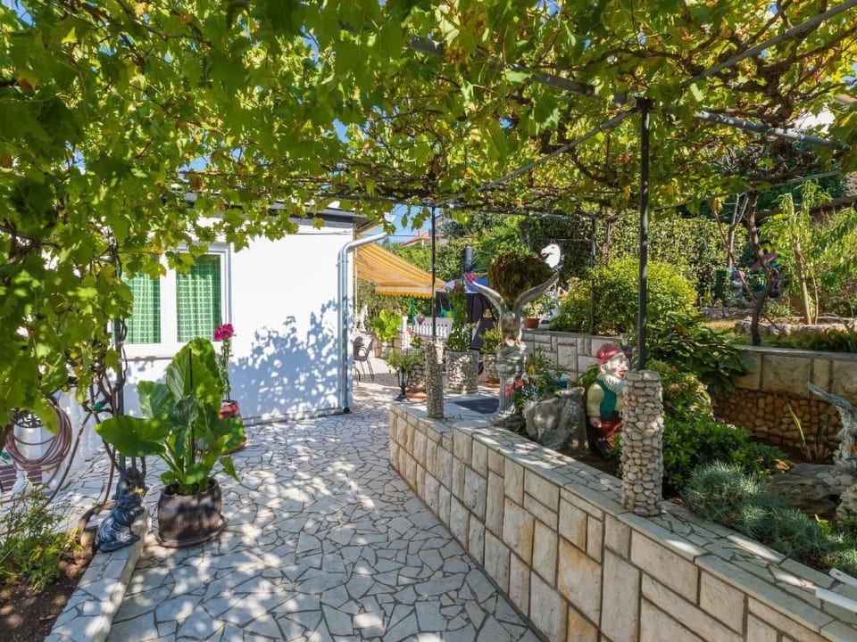 Appartement in Dramalj mit Terrasse und Grill - Dramalj